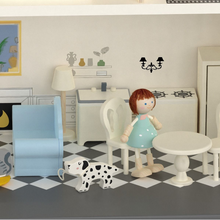 Load image into Gallery viewer, Classic World Vintage Dolls House