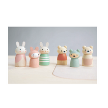Load image into Gallery viewer, Tender Leaf Toys Bear Tales Family
