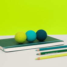 Load image into Gallery viewer, Speks Odds Magnetic Silicon Fidget Ball 3pk Green
